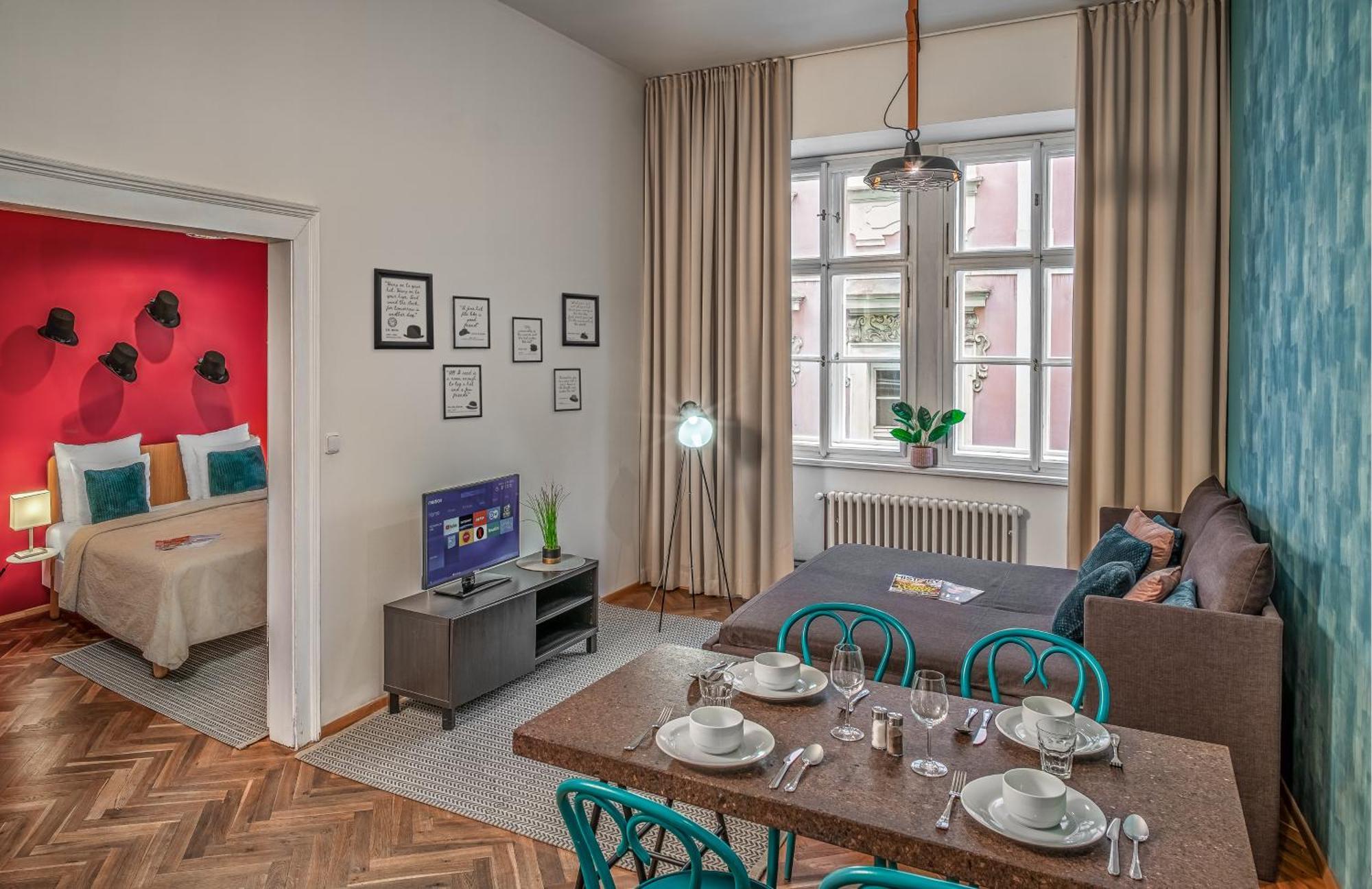 7 Tales Apartments By Adrez Prague Ngoại thất bức ảnh