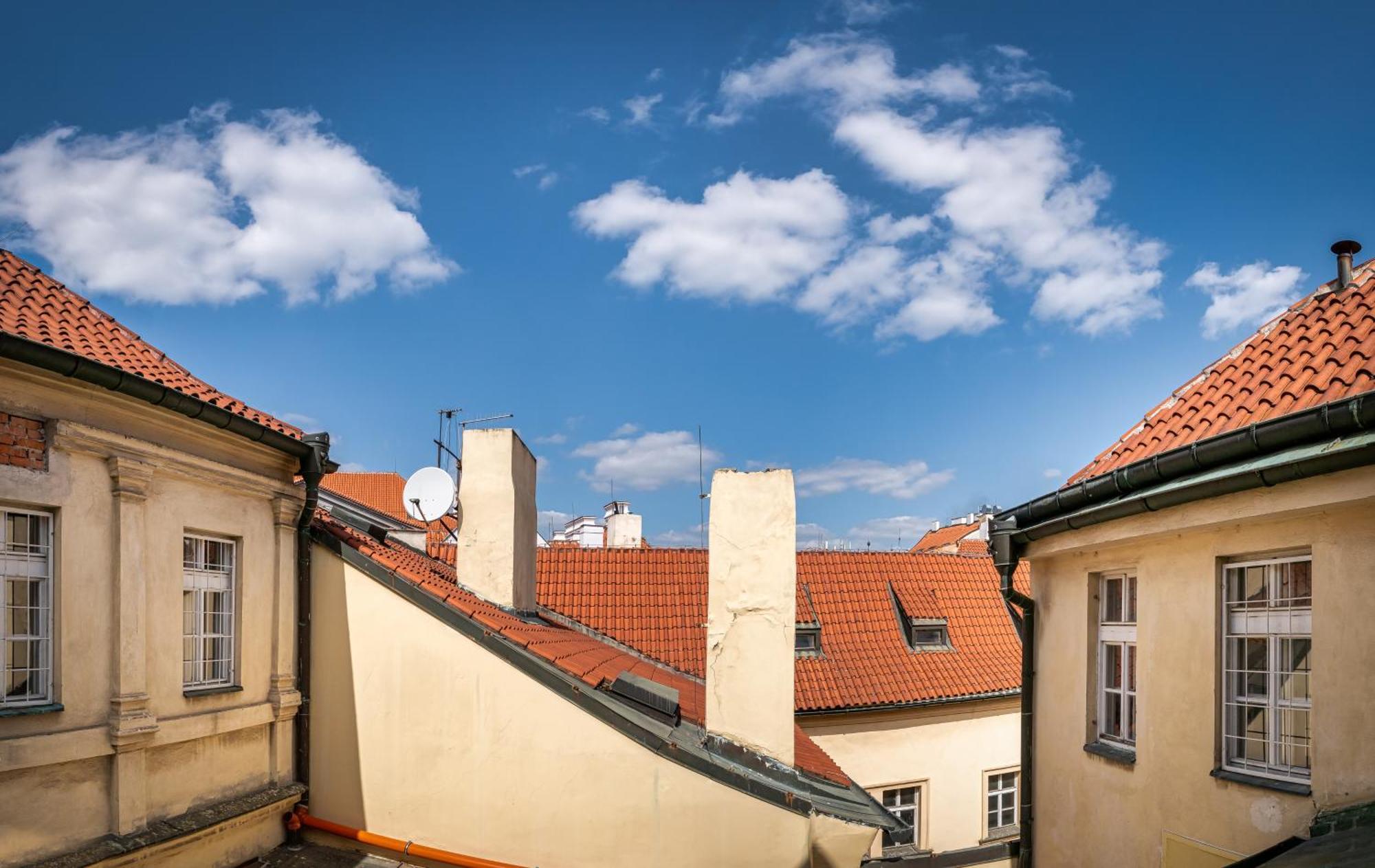 7 Tales Apartments By Adrez Prague Ngoại thất bức ảnh
